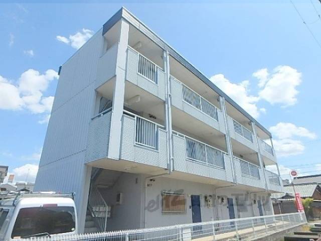 マリッチサワ外観写真2