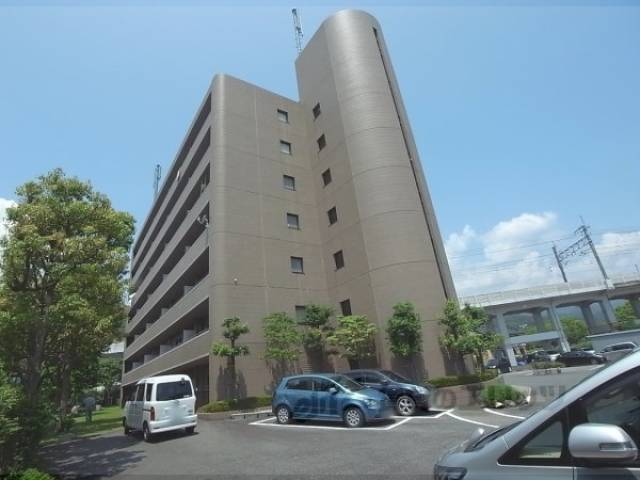 シャルム皇子山アネックス外観写真3