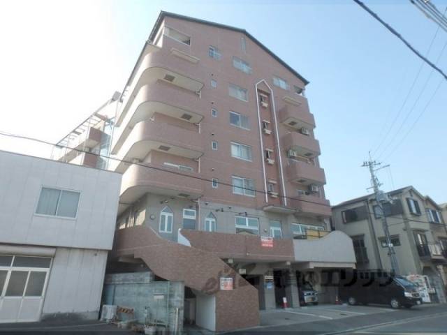 第４０長栄グランドムール上鳥羽外観写真1