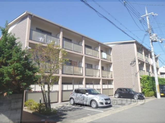 クオレッツァ山科外観写真1