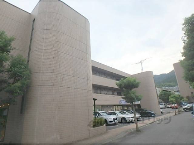 シャルム皇子山外観写真2