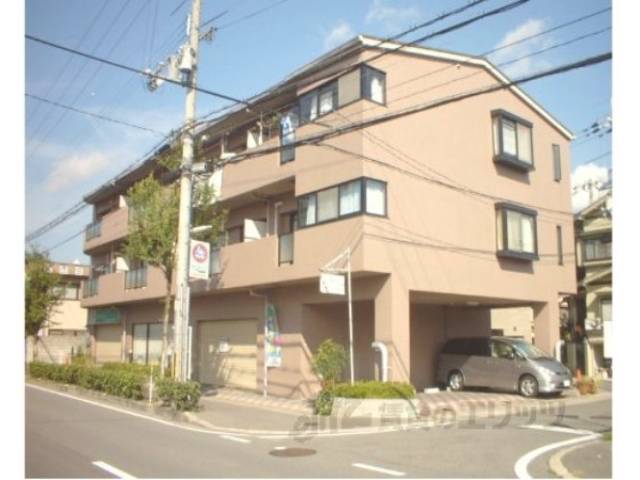カサベルデ外観写真1