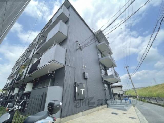 グリシーヌ桃山南外観写真3