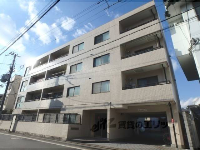 コアファースト山下外観写真1