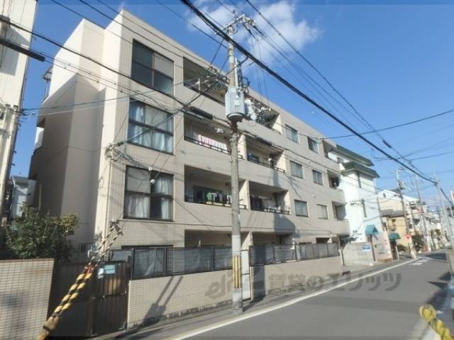 コアファースト山下外観写真2