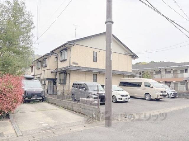 クローバー竹内外観写真1