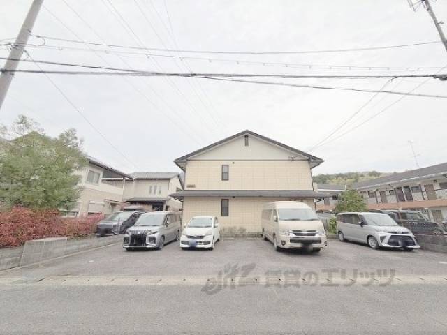 クローバー竹内外観写真2