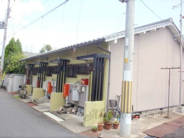 貸家外観写真1