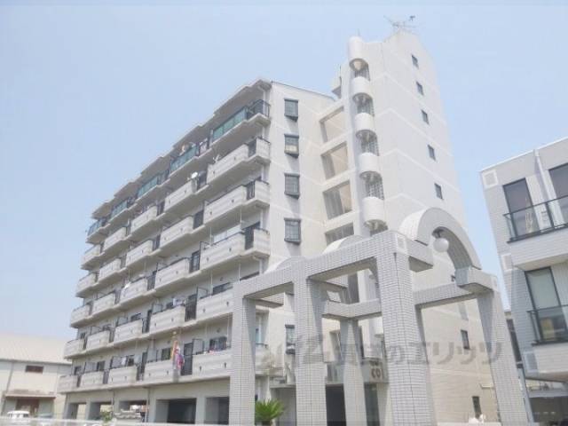 グランドハイツ洛南外観写真1