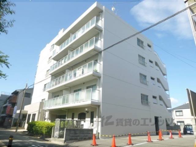 Ｓ.Ｔ.ＭＯＮ外観写真1