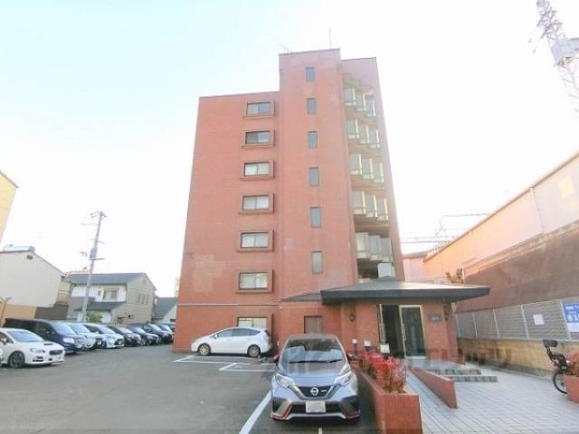 ドミール東寺外観写真2