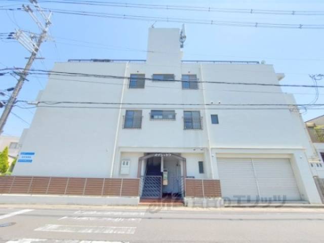 メゾンキク外観写真2