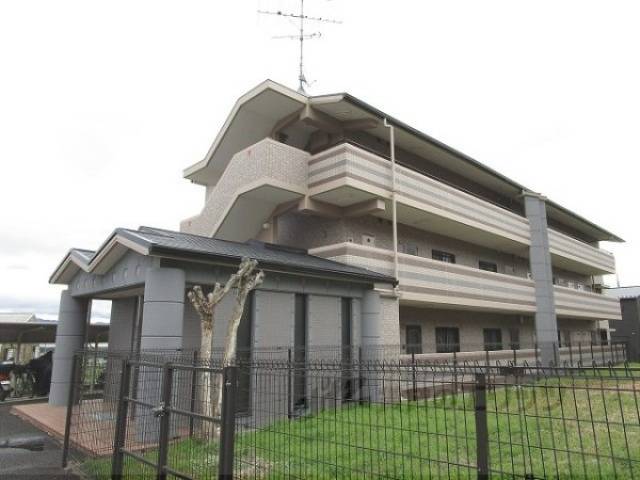 レヴェンテ翠香外観写真3