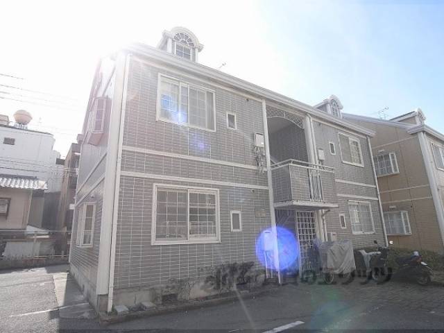 サンビレッジ太秦Ｄ棟外観写真1