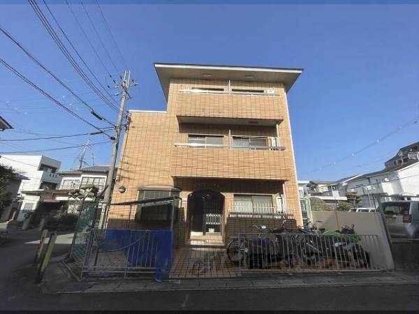 010757の外観写真