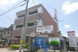 フラッツ本町月輪外観写真