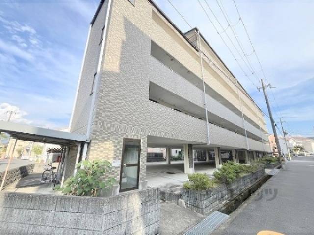 Ｍ’プラザ大住参番館外観写真1