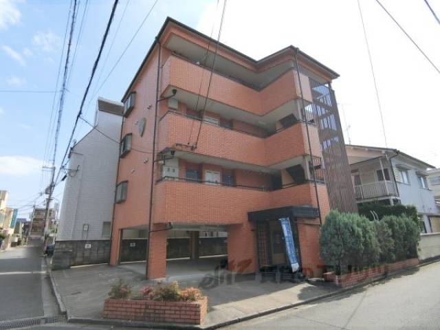 カサ・アカデミカ外観写真2