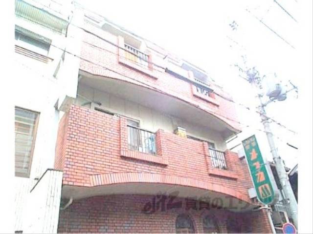 マンションメッカ外観写真1