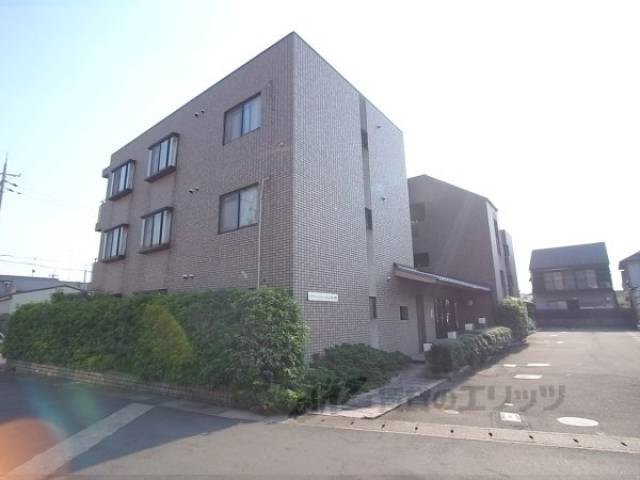 グリーンハイム平井外観写真1