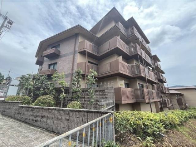 ビューハイツ京都山科外観写真3