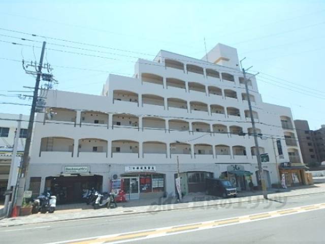 第二ロイヤルハイツ和田外観写真1