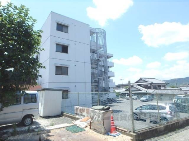 グランドハイツ澤野井外観写真3