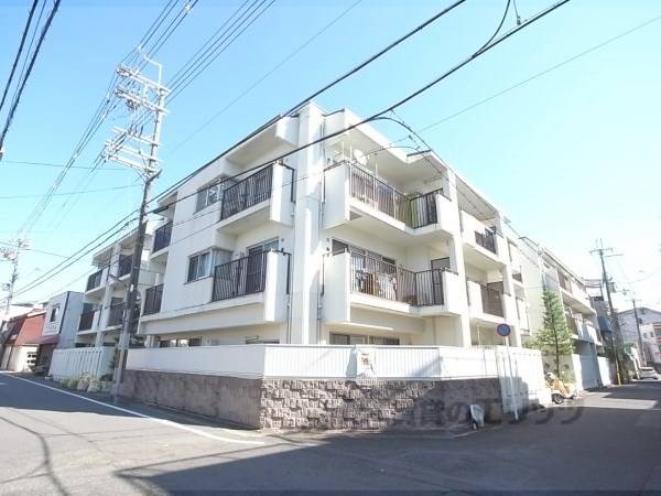 011007の外観写真