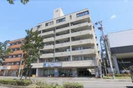 フロイデン北大路外観写真