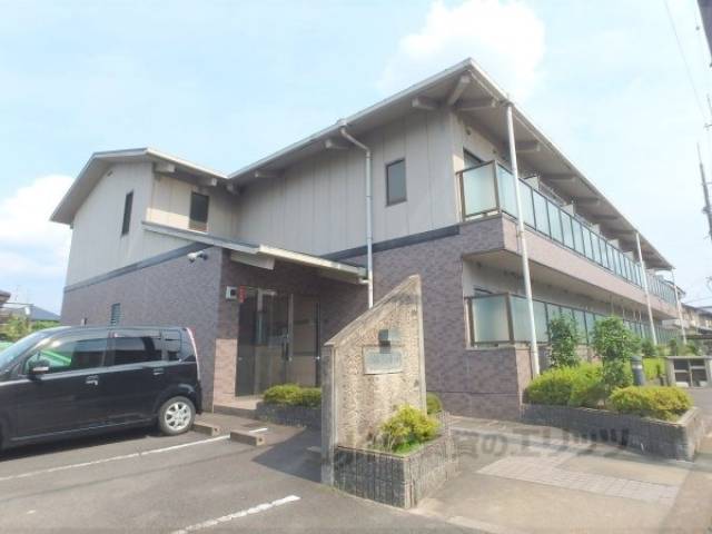 シャトーエルドラド外観写真1