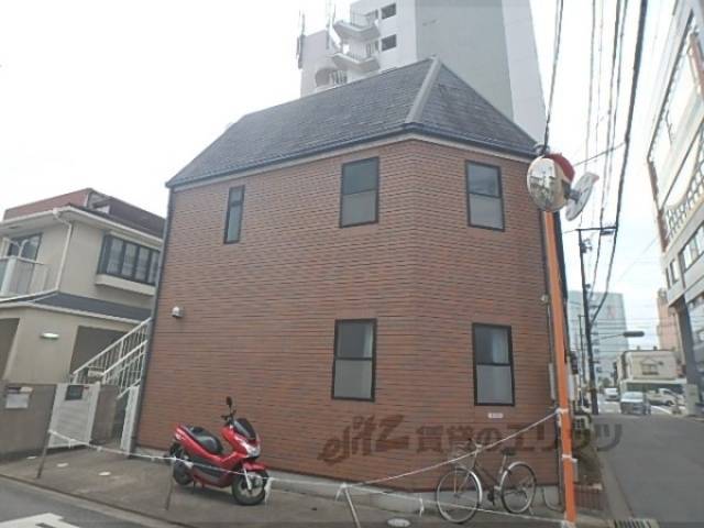 ＭＩＴＳＵＩ＆ＭＩＫＡ　外観写真2