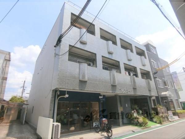 011112の外観写真