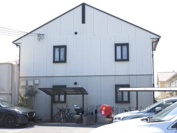 011223の外観写真