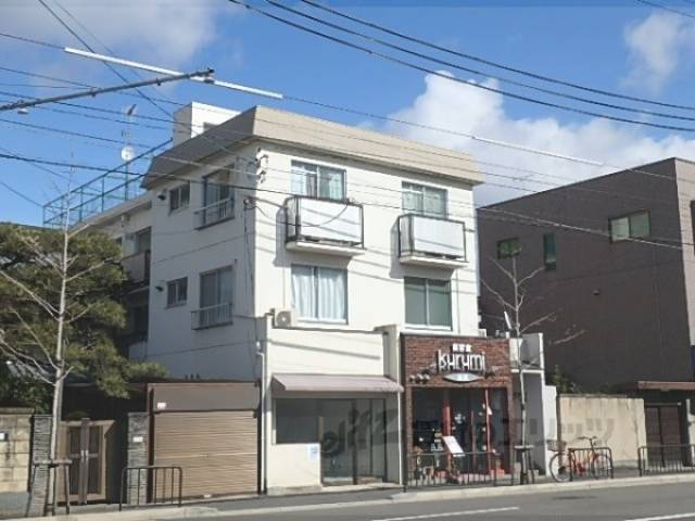 レディースハイツ西ノ京　外観写真2