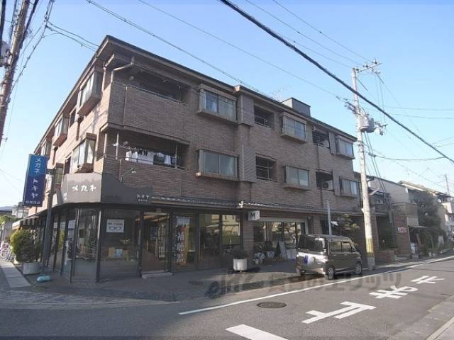 シャトー圭山外観写真1