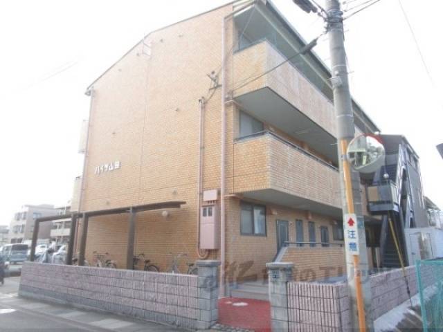 ハイツ山田外観写真1