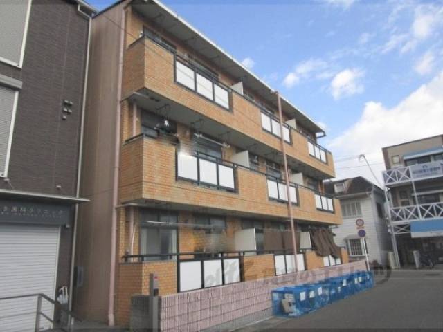 ハイツ山田外観写真3