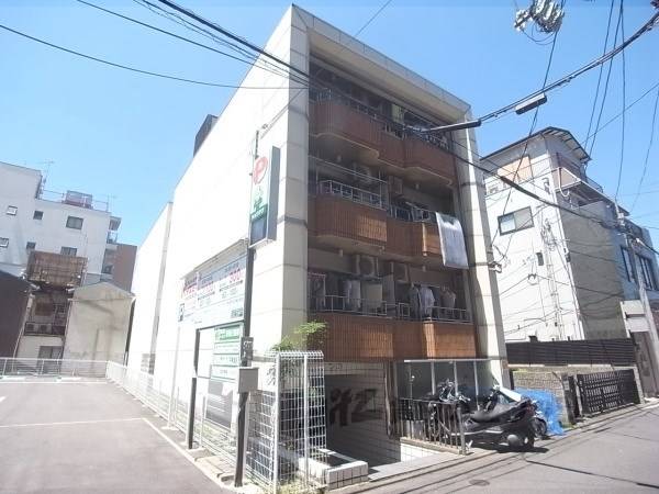 011613の外観写真