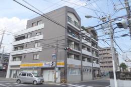 都々路外観写真