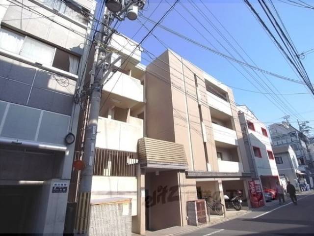 メゾンプラクティス外観写真2