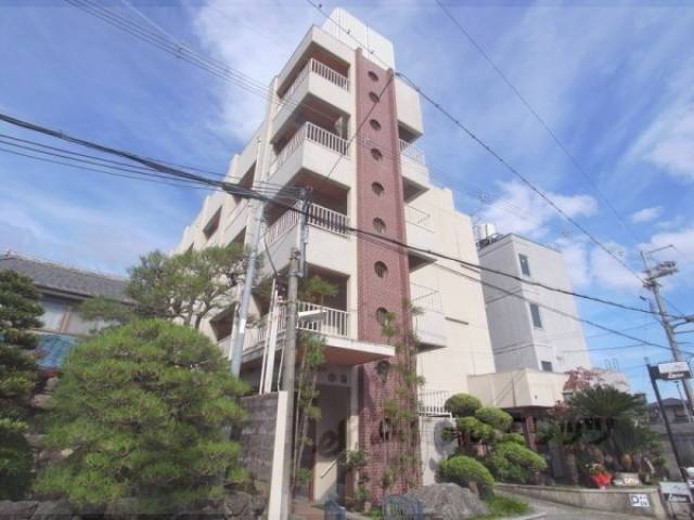 マンション中川外観写真1