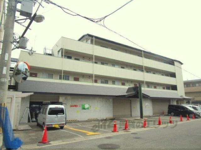 エクセル山崎外観写真2