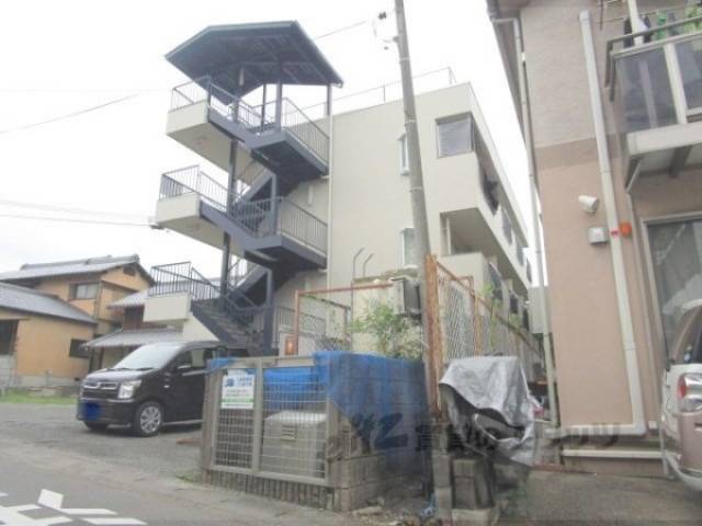 第２山本マンション外観写真3