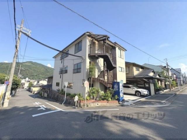 ヴィラ六基外観写真1