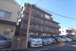 ヴェルジュール桂川外観写真