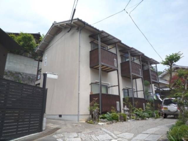 カーサ出口外観写真1