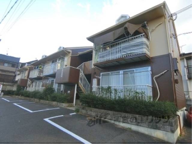 プレジール若葉台外観写真1