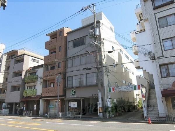 012117の外観写真
