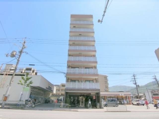ルネス山徳外観写真1