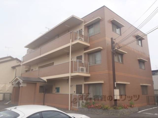 スラージュマン２外観写真1